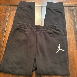Kids Jordan Black Jogger Pants size L